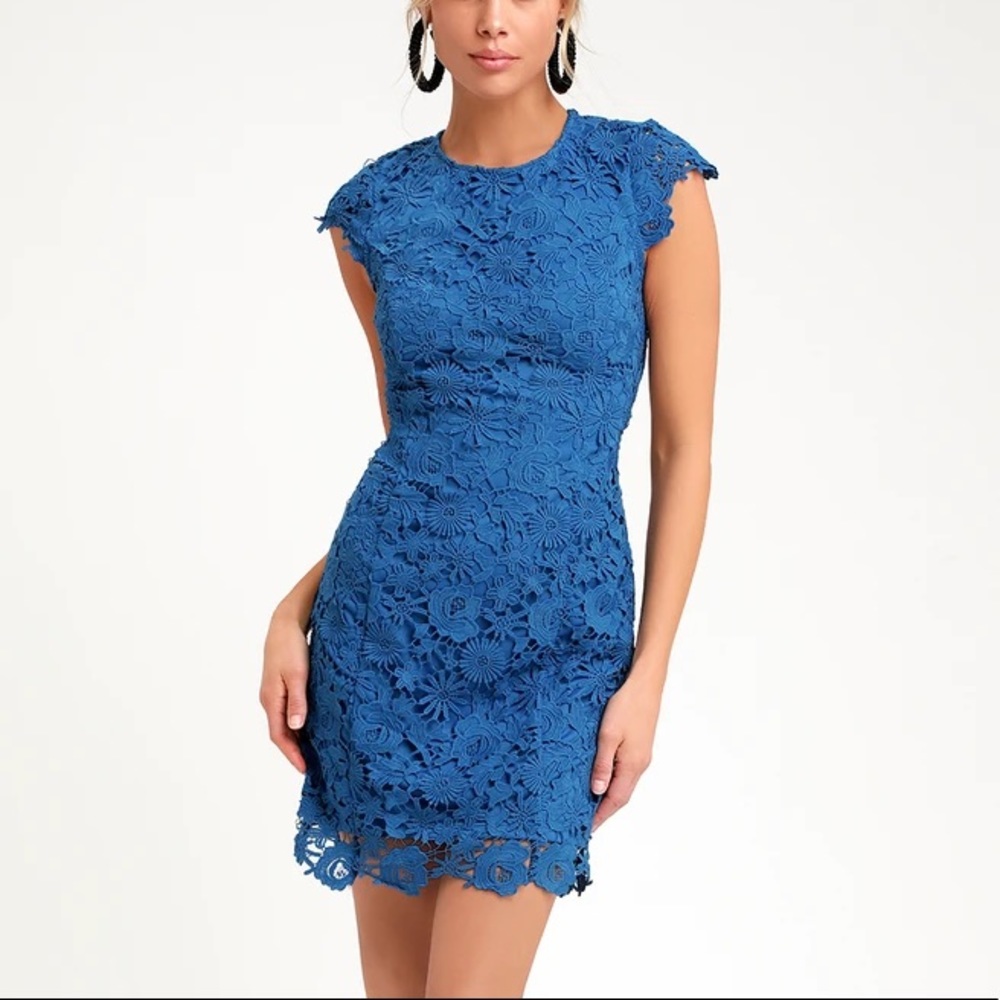 Lulu’s Romance Language Blue Backless Dress 💙